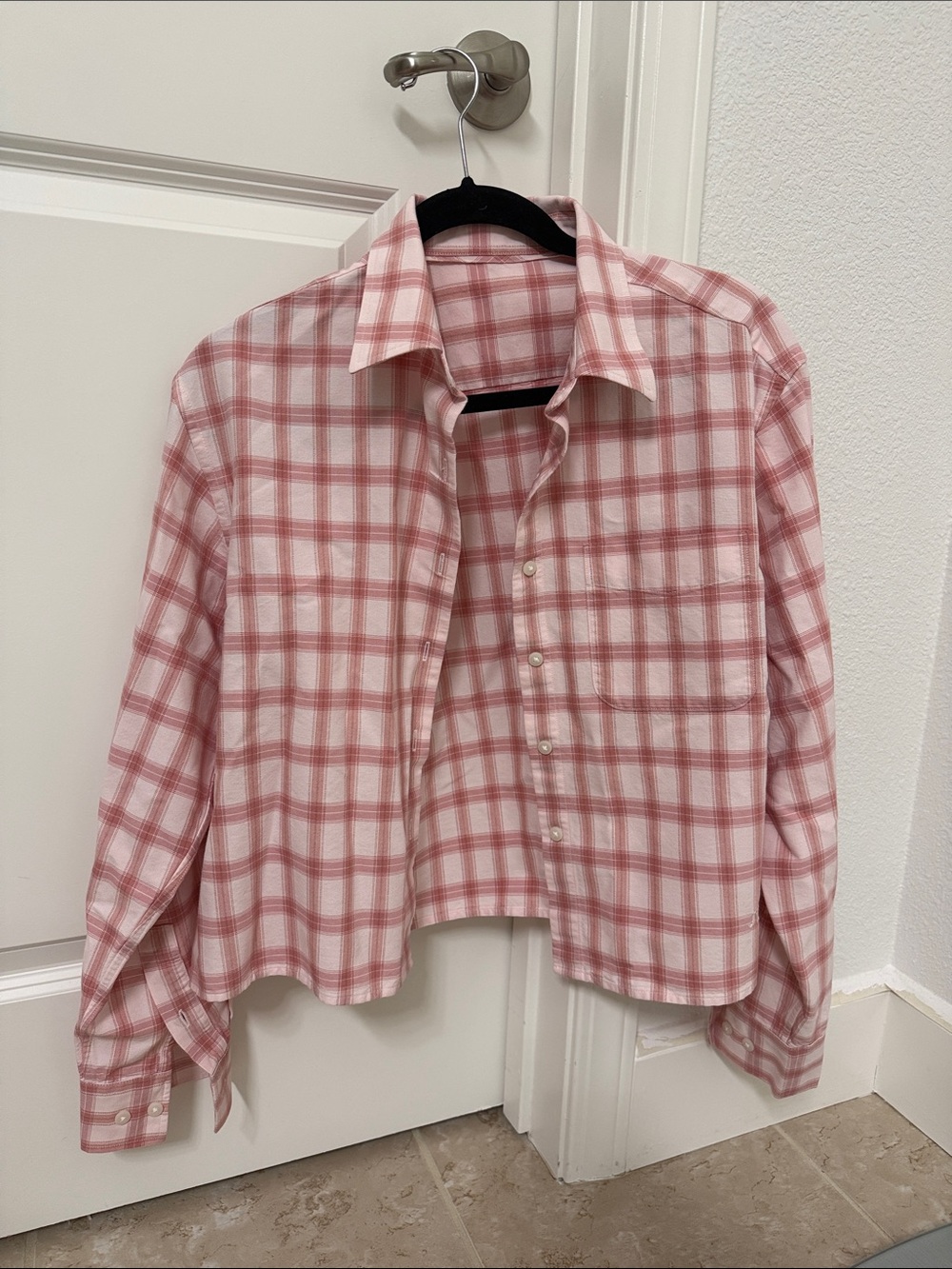 Uniqlo boxy cropped shirt